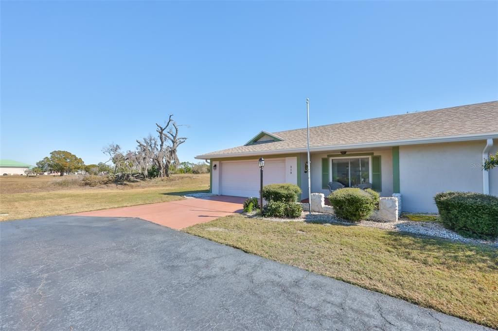 For Sale: $229,900 (2 beds, 2 baths, 1516 Square Feet)