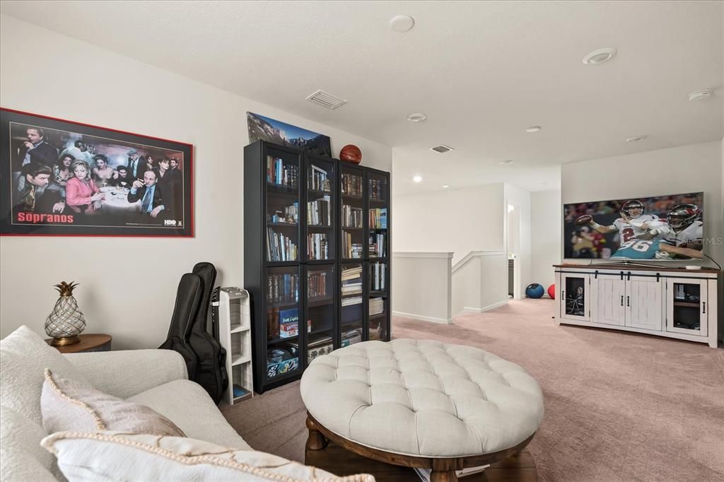 На продажу: $489,900 (5 спален, 3 ванн, 2590 Квадратных фут)