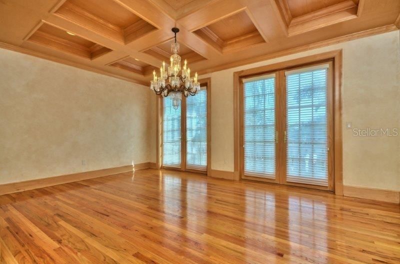 В аренду: $22,000 (8 спален, 8 ванн, 9833 Квадратных фут)