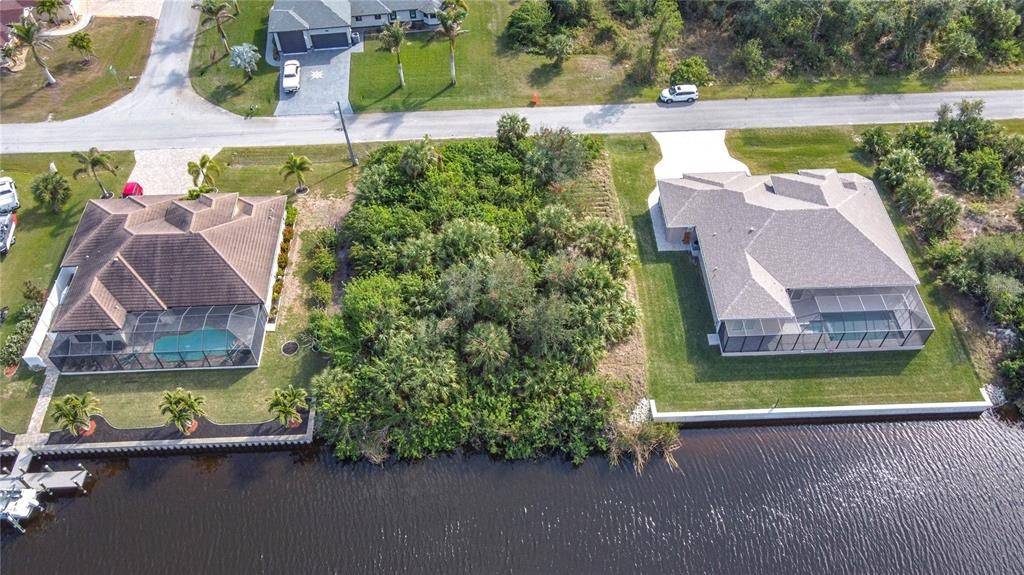 На продажу: $140,000 (0.30 acres)