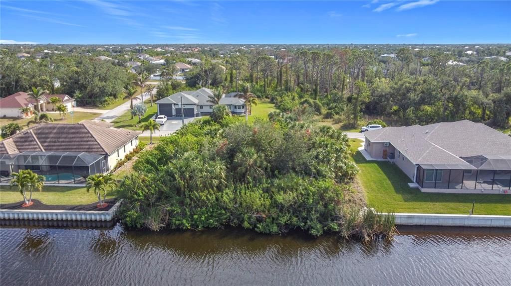 На продажу: $140,000 (0.30 acres)