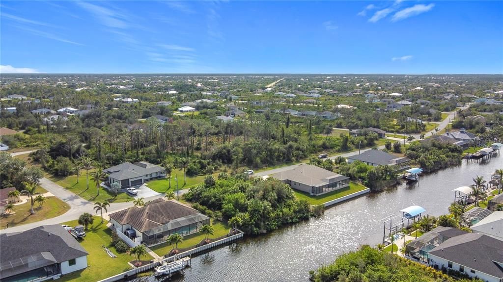 На продажу: $140,000 (0.30 acres)