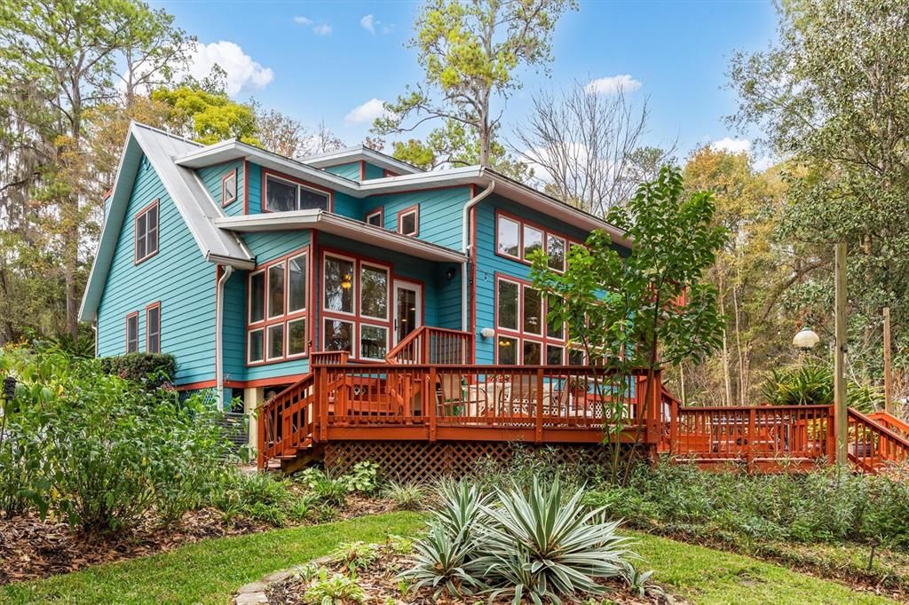 For Sale: $795,000 (4 beds, 2 baths, 3255 Square Feet)