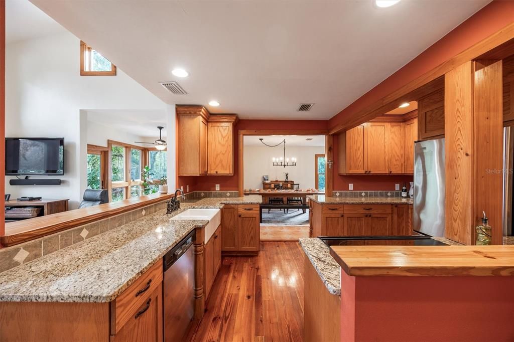 For Sale: $795,000 (4 beds, 2 baths, 3255 Square Feet)