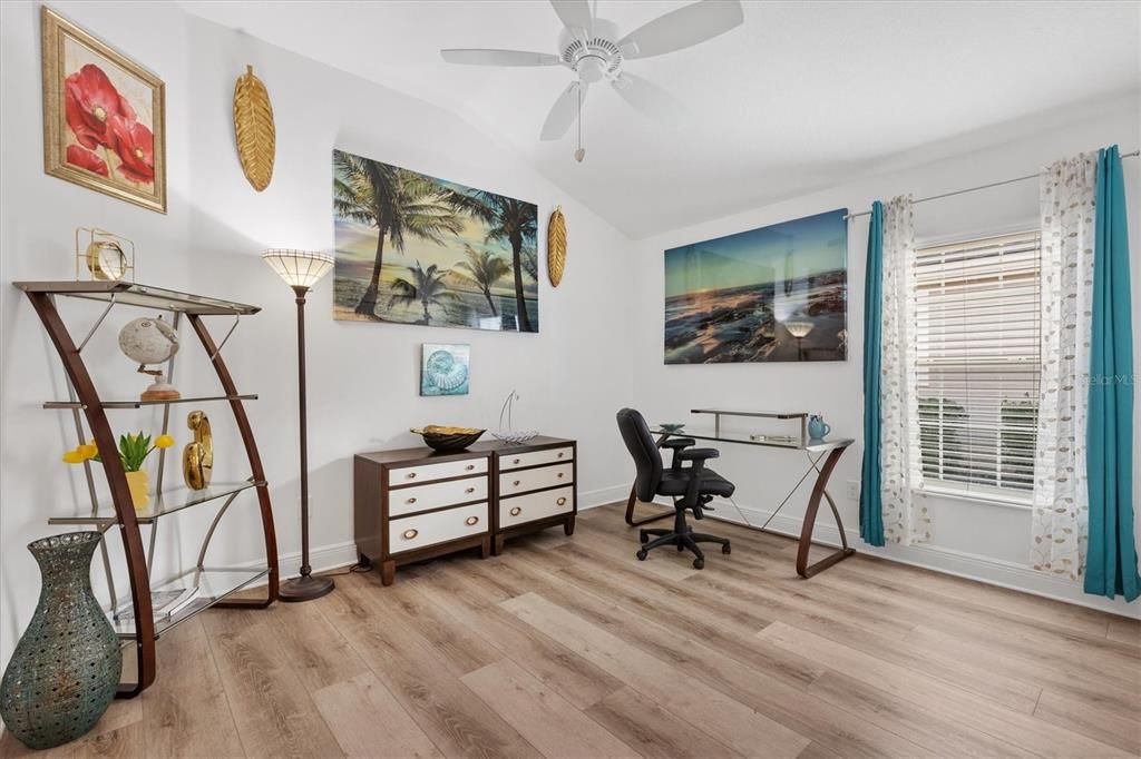 Activo con contrato: $875,000 (3 camas, 2 baños, 2097 Pies cuadrados)