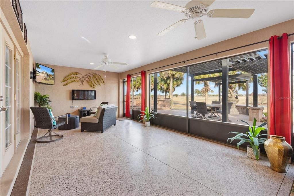 Activo con contrato: $875,000 (3 camas, 2 baños, 2097 Pies cuadrados)