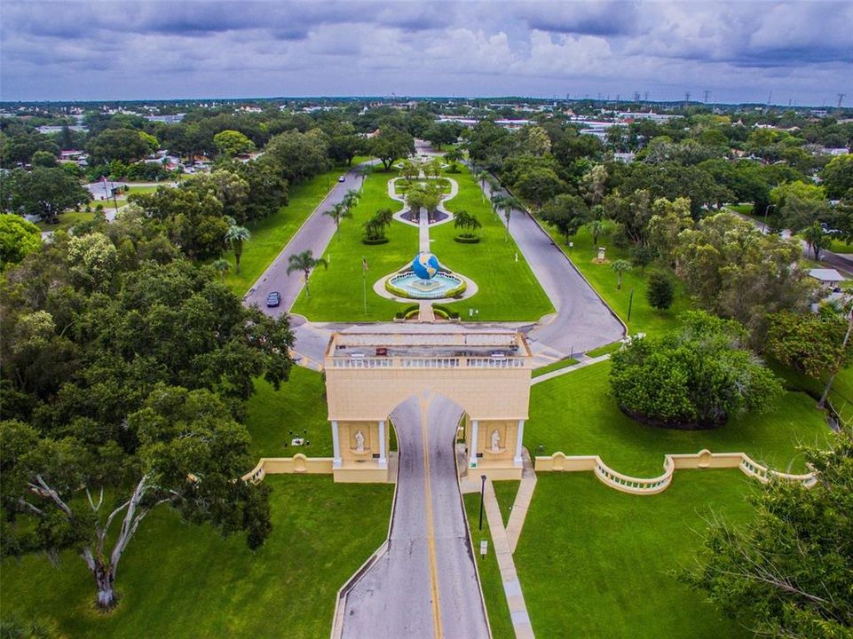 Под контрактом: $1,500 (2 спален, 2 ванн, 1100 Квадратных фут)