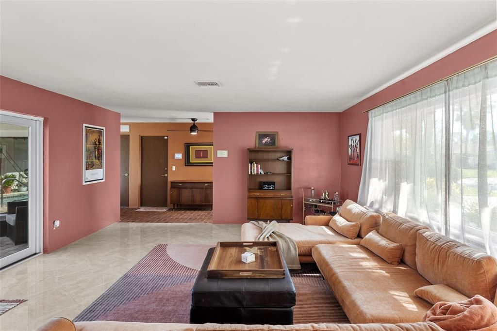 В аренду: $4,250 (3 спален, 3 ванн, 2322 Квадратных фут)