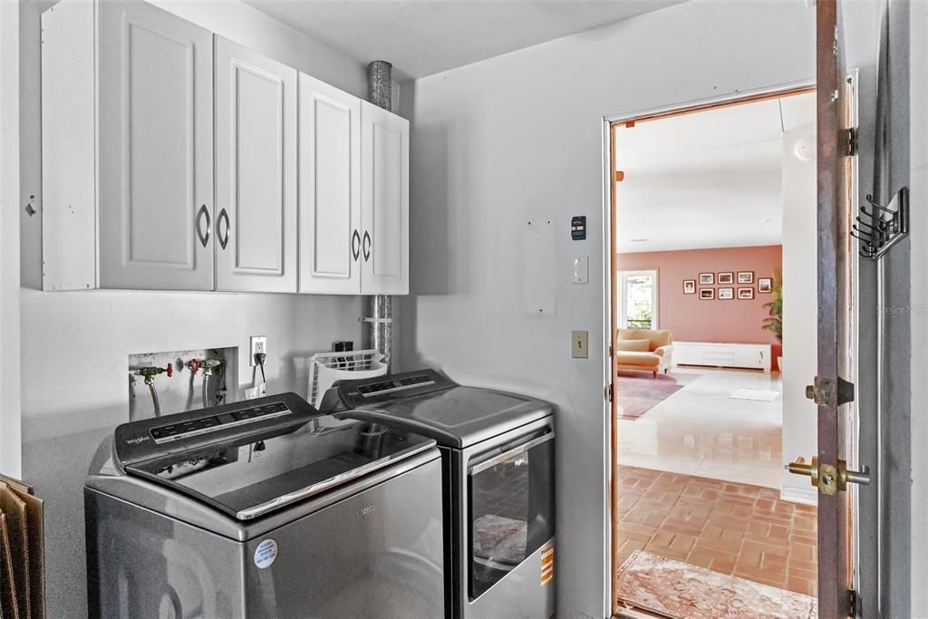 В аренду: $4,250 (3 спален, 3 ванн, 2322 Квадратных фут)
