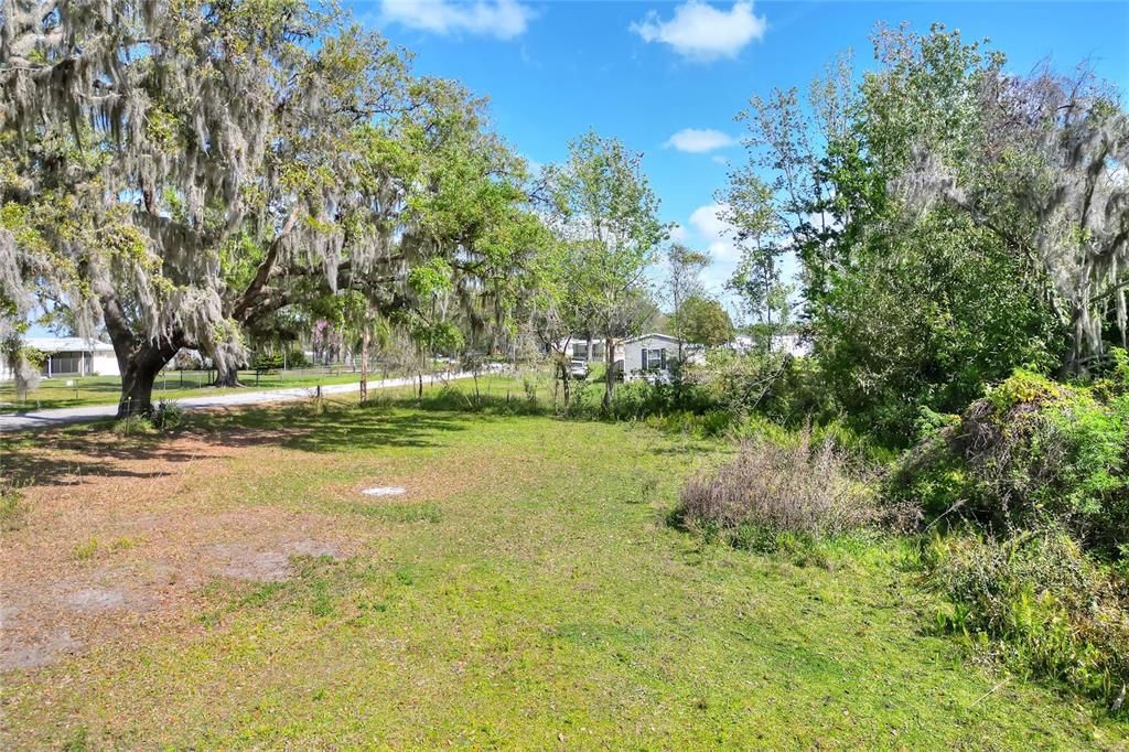 En Venta: $125,000 (2.09 acres)