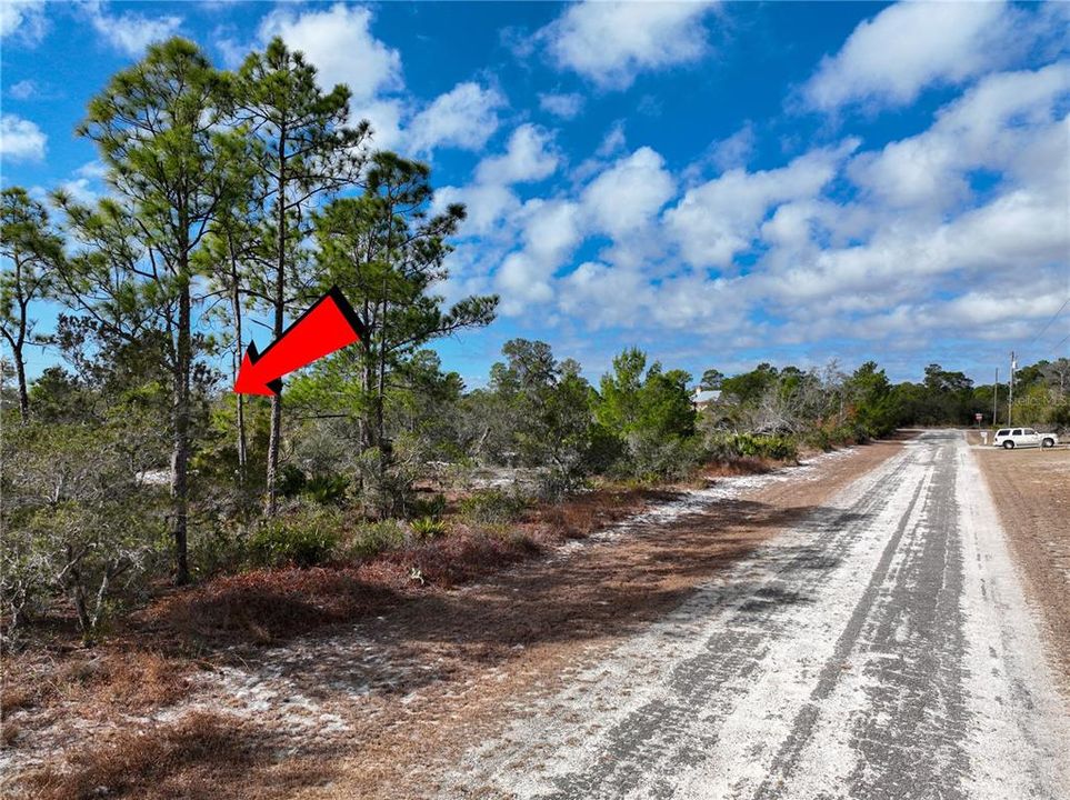 На продажу: $14,900 (0.46 acres)