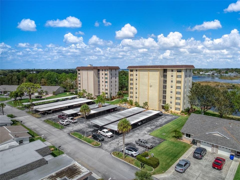 For Sale: $128,000 (2 beds, 2 baths, 991 Square Feet)