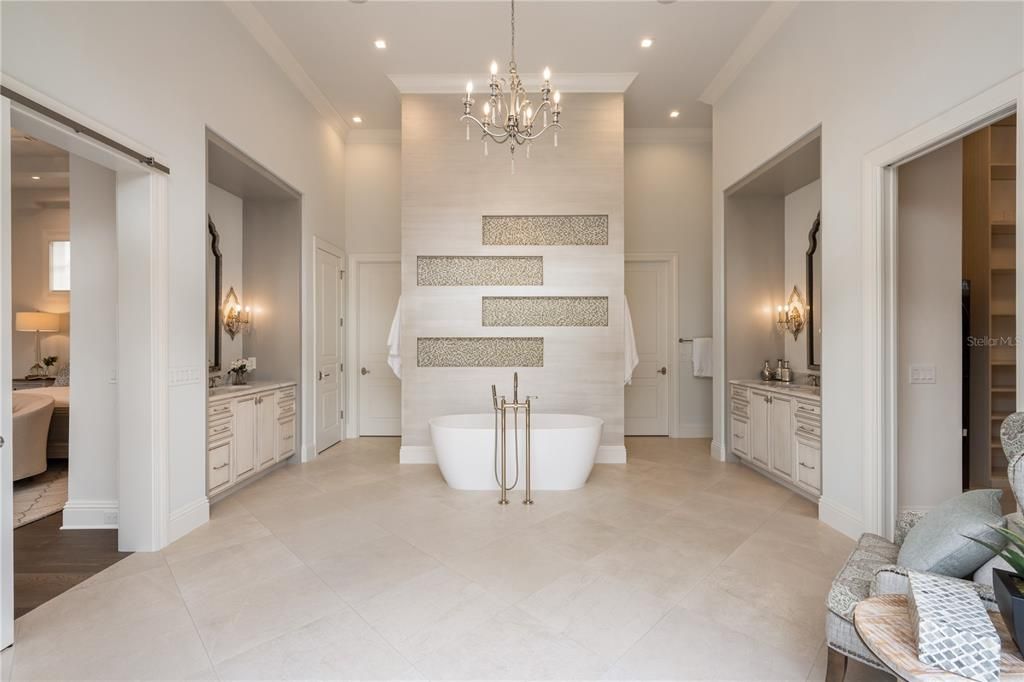 For Sale: $10,450,000 (5 beds, 5 baths, 6276 Square Feet)