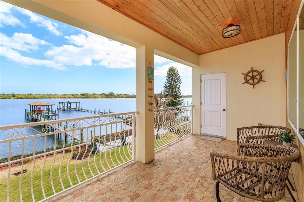 For Sale: $2,360,000 (4 beds, 3 baths, 2767 Square Feet)