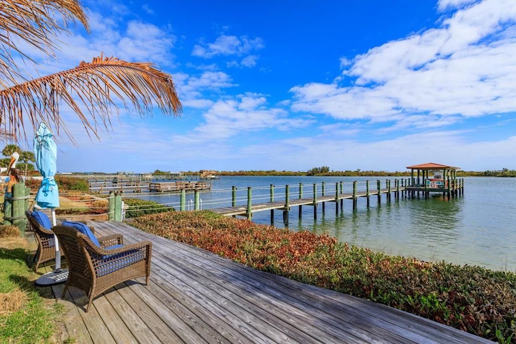 For Sale: $2,360,000 (4 beds, 3 baths, 2767 Square Feet)
