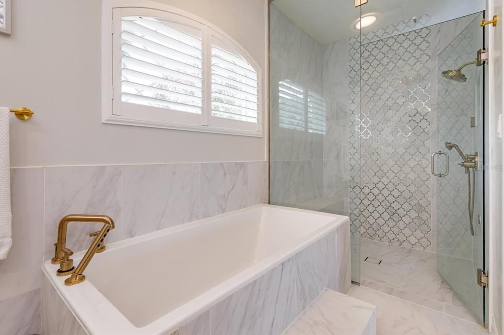 For Sale: $2,360,000 (4 beds, 3 baths, 2767 Square Feet)