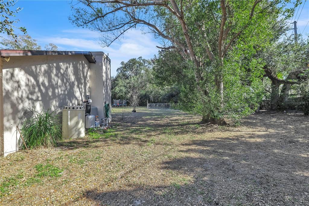 For Sale: $389,900 (3 beds, 2 baths, 1812 Square Feet)
