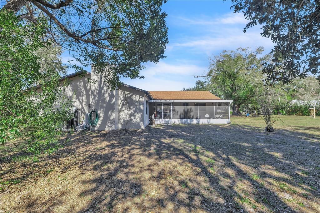 For Sale: $389,900 (3 beds, 2 baths, 1812 Square Feet)