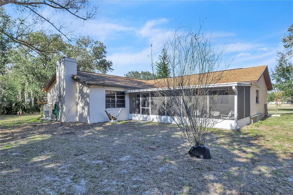 For Sale: $389,900 (3 beds, 2 baths, 1812 Square Feet)