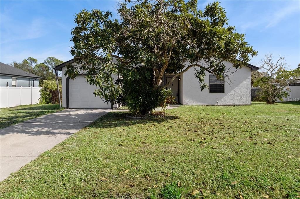 Vendido Recientemente: $245,000 (3 camas, 2 baños, 948 Pies cuadrados)
