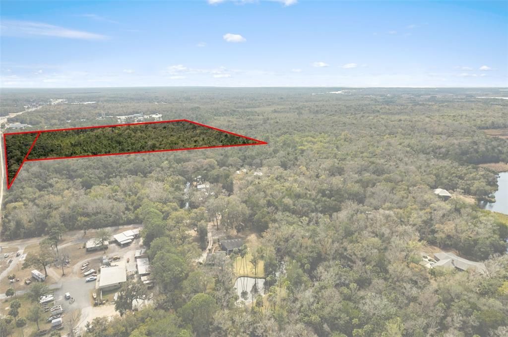 En Venta: $1,311,000 (49.23 acres)
