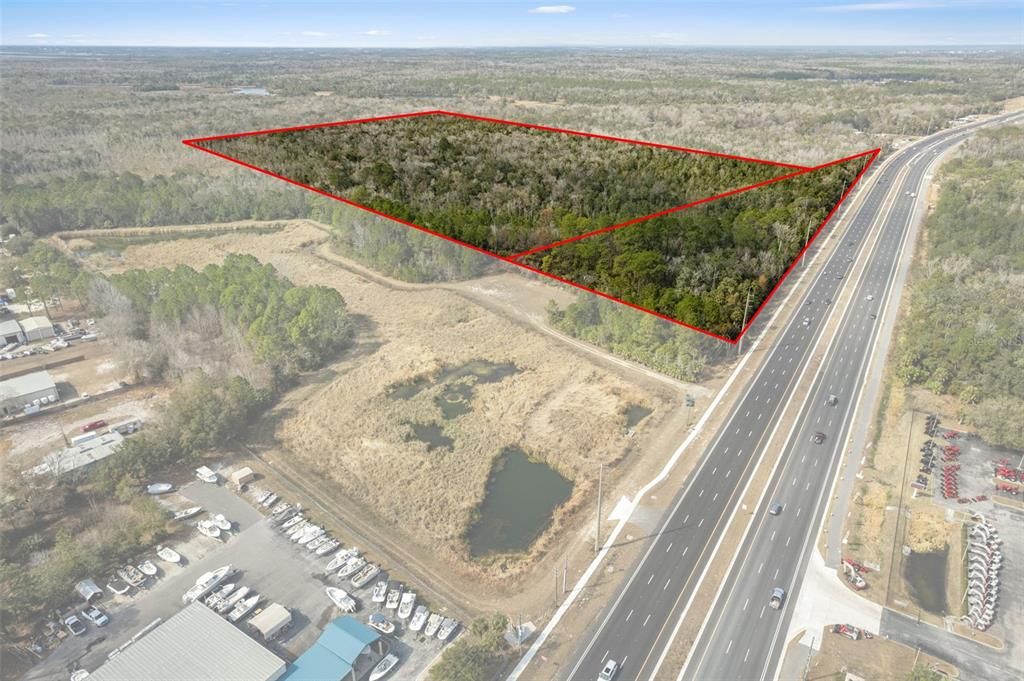 En Venta: $1,311,000 (49.23 acres)