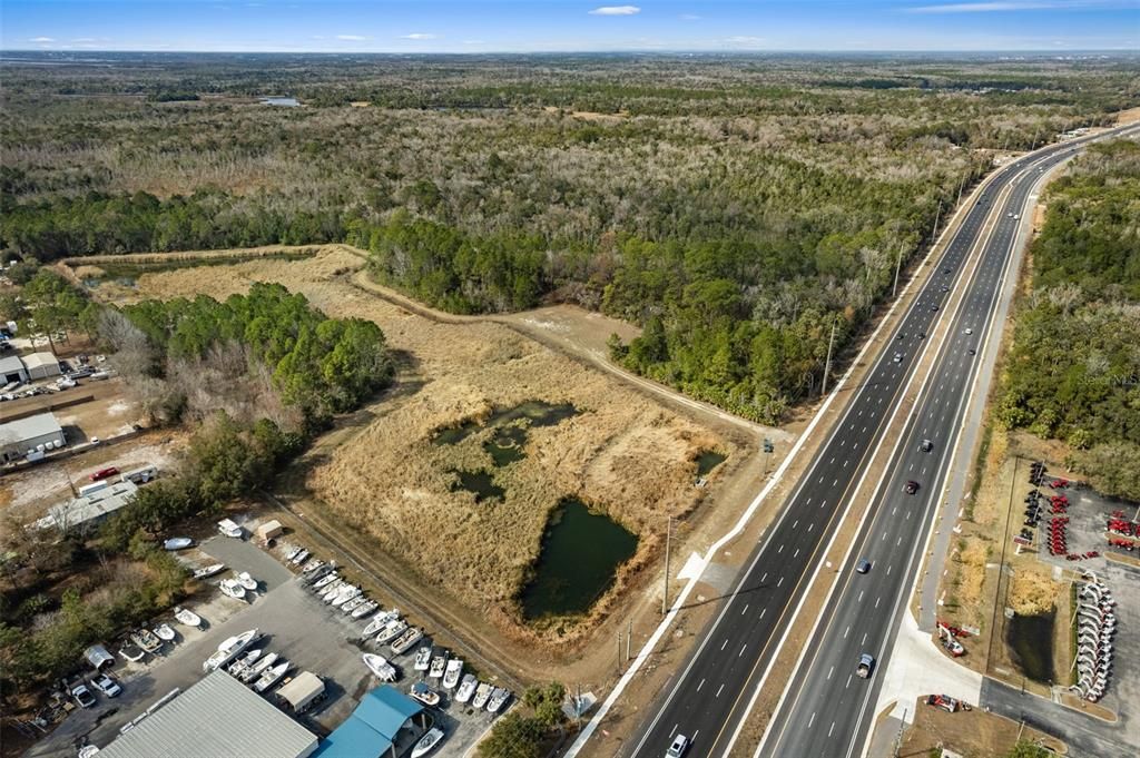 En Venta: $1,311,000 (49.23 acres)