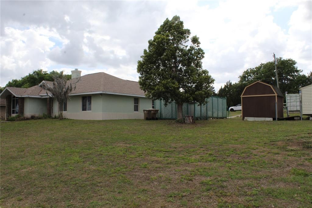 For Sale: $335,000 (3 beds, 2 baths, 1960 Square Feet)