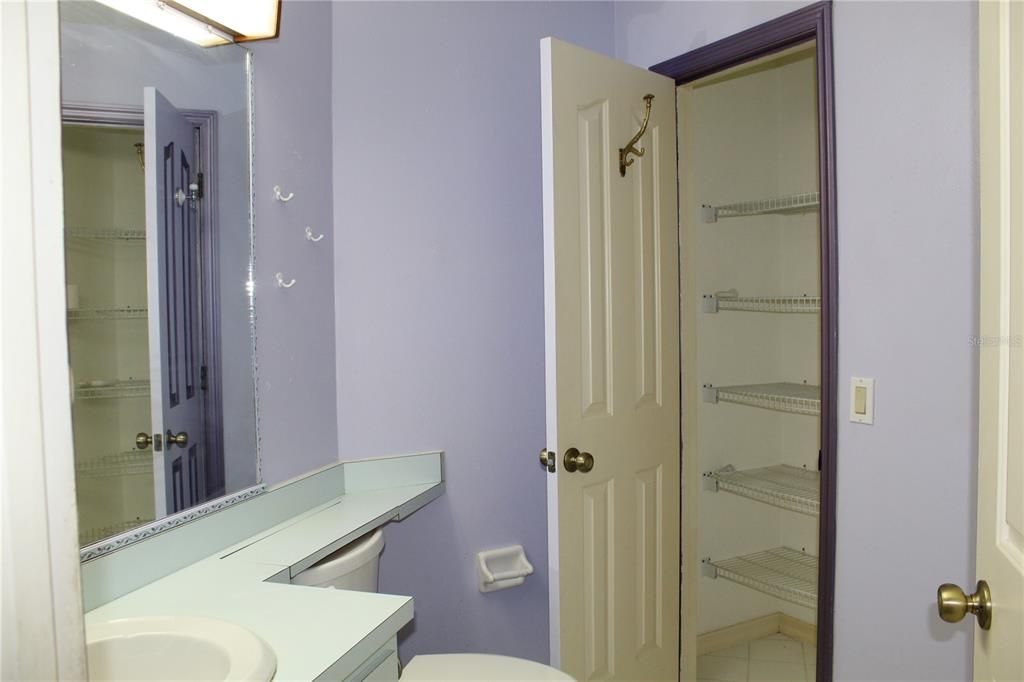 For Sale: $335,000 (3 beds, 2 baths, 1960 Square Feet)
