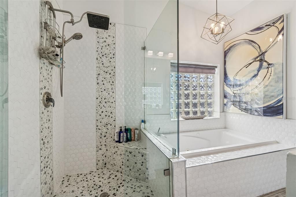 En Venta: $669,900 (2 camas, 3 baños, 1918 Pies cuadrados)