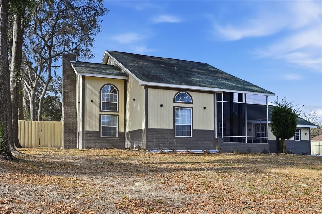 En Venta: $495,000 (4 camas, 3 baños, 2727 Pies cuadrados)