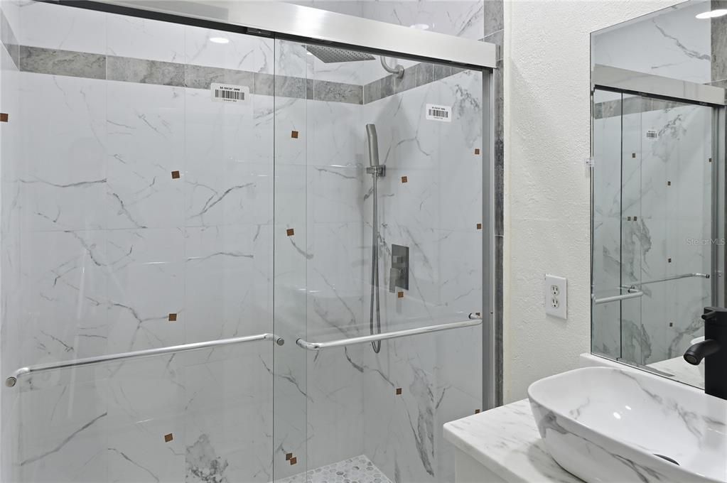 En Venta: $495,000 (4 camas, 3 baños, 2727 Pies cuadrados)