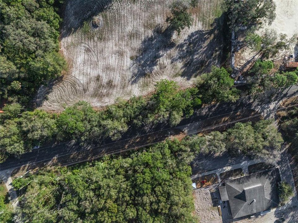 待售: $675,000 (15.70 acres)