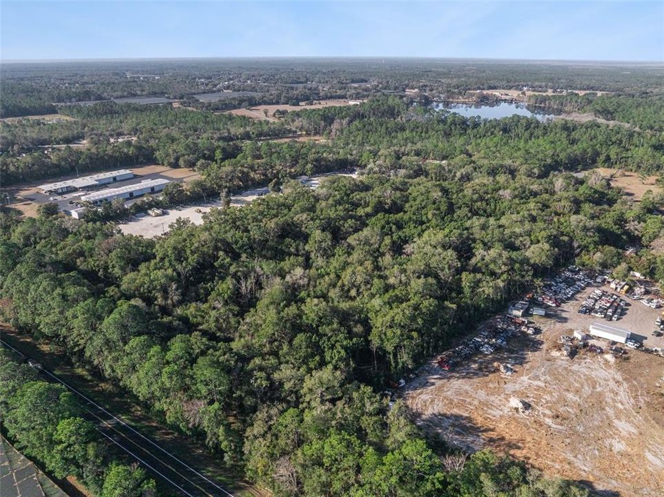 待售: $675,000 (15.70 acres)