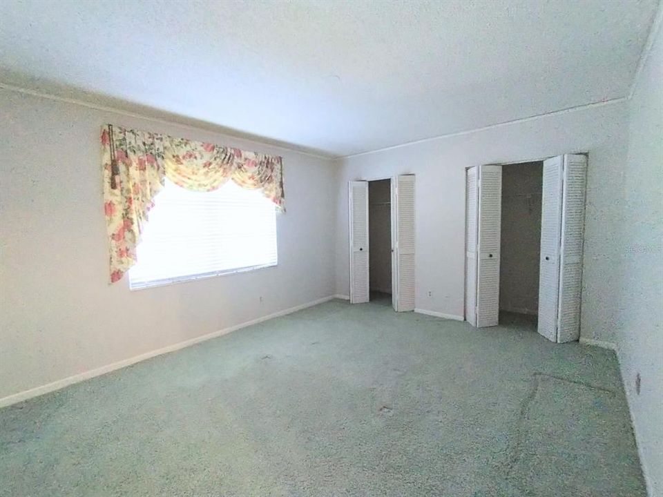 For Sale: $120,000 (2 beds, 2 baths, 1764 Square Feet)