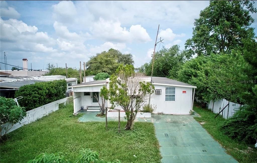 На продажу: $68,900 (3 спален, 1 ванн, 480 Квадратных фут)