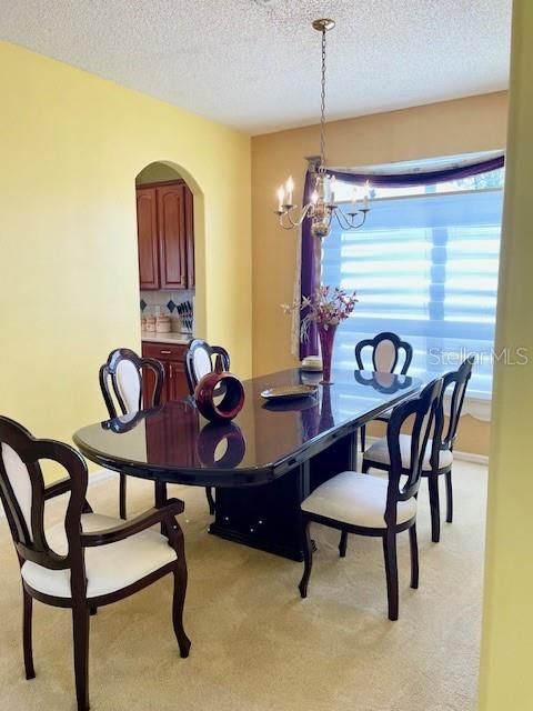 En Venta: $675,000 (5 camas, 4 baños, 3540 Pies cuadrados)