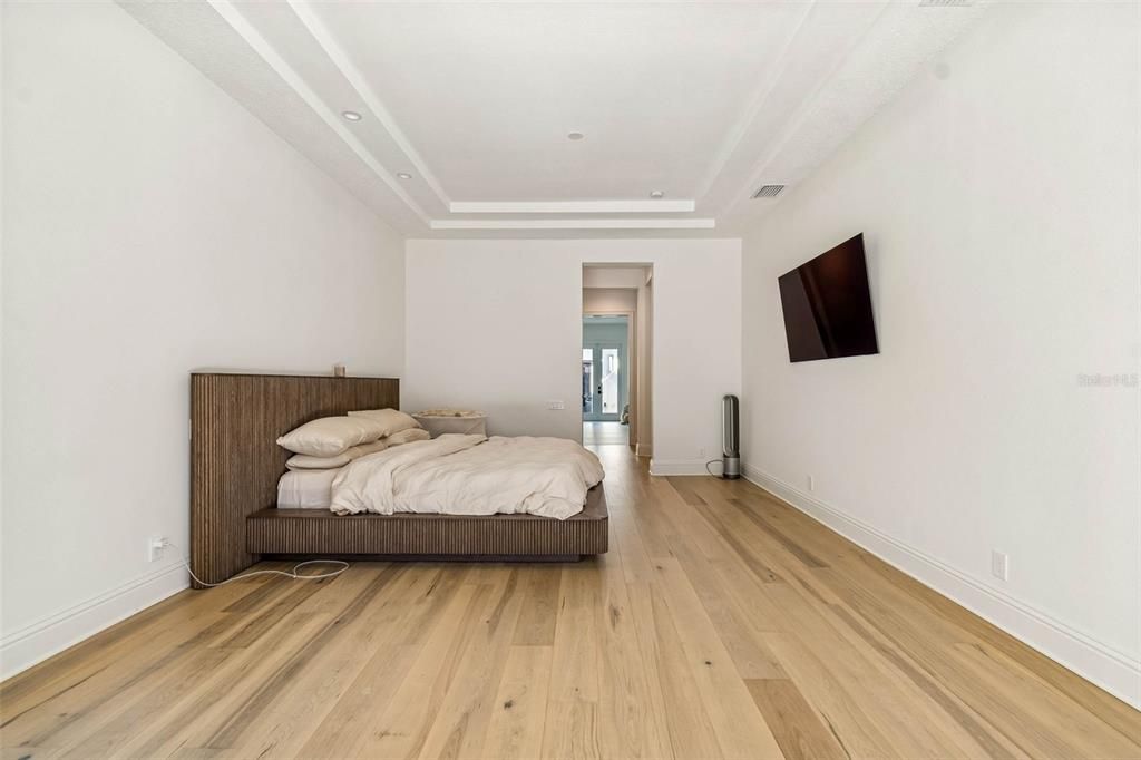 En Venta: $2,899,900 (4 camas, 4 baños, 4729 Pies cuadrados)