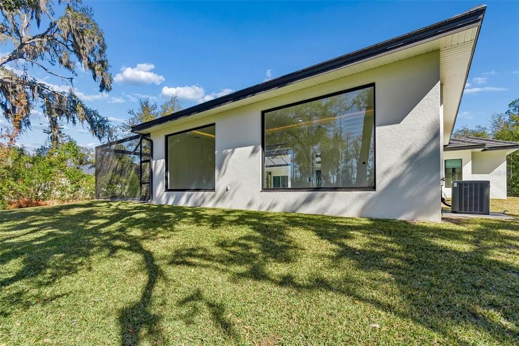 En Venta: $2,899,900 (4 camas, 4 baños, 4729 Pies cuadrados)