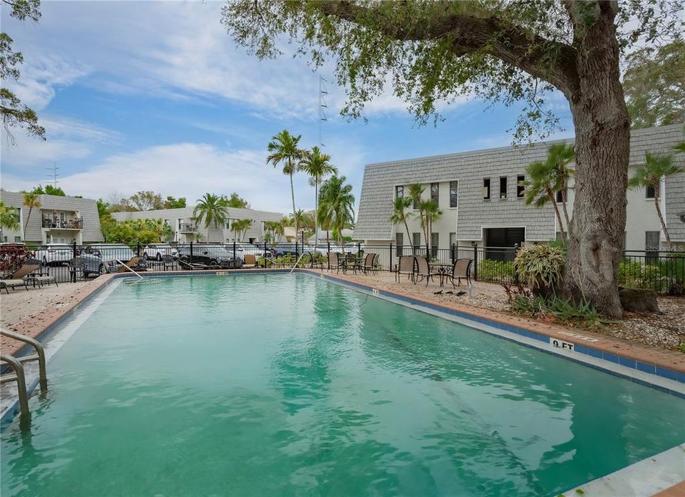 Под контрактом: $1,850 (2 спален, 2 ванн, 1114 Квадратных фут)