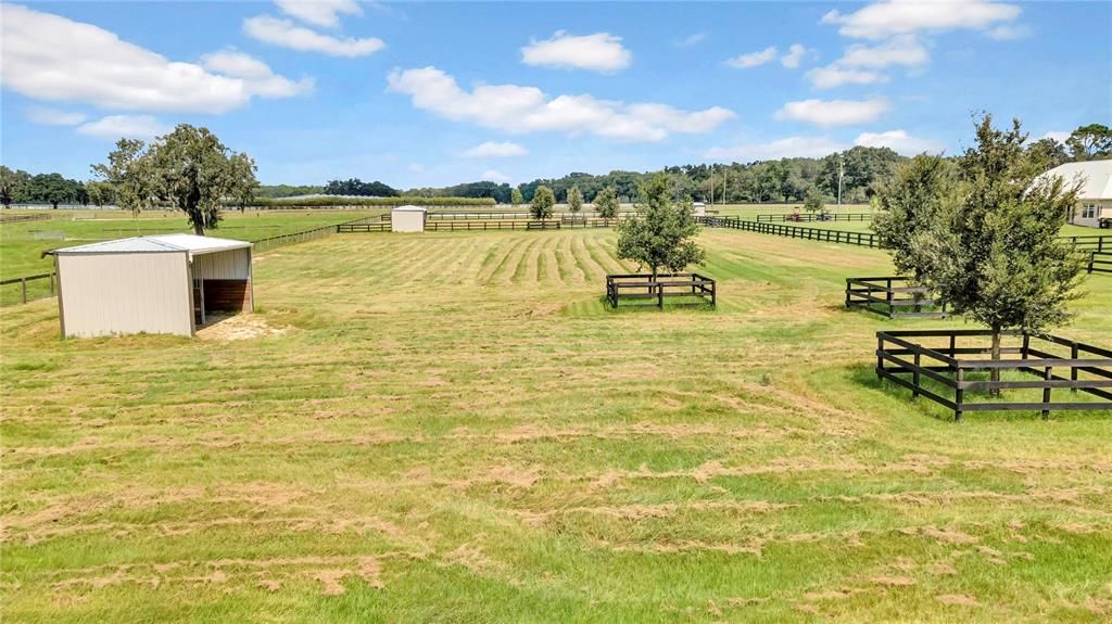 En Venta: $1,795,000 (4 camas, 3 baños, 2804 Pies cuadrados)