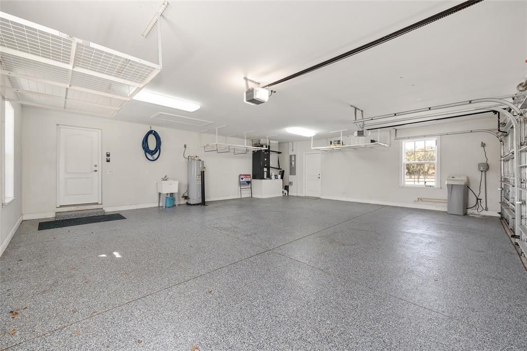 En Venta: $1,795,000 (4 camas, 3 baños, 2804 Pies cuadrados)