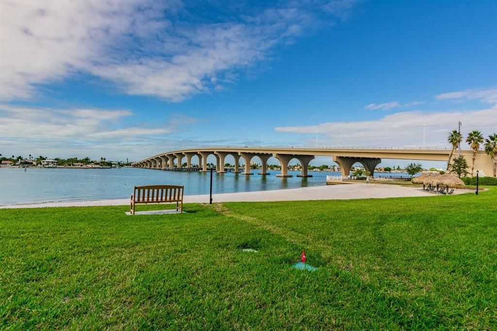 For Rent: $7,170 (2 beds, 2 baths, 1080 Square Feet)