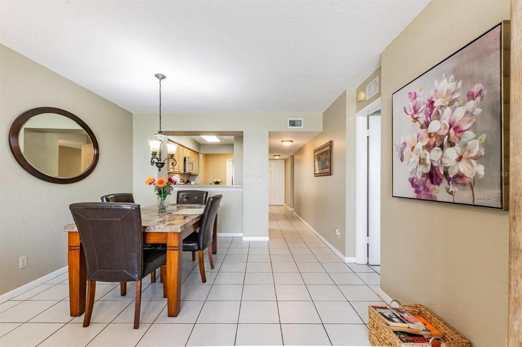 For Rent: $7,170 (2 beds, 2 baths, 1080 Square Feet)