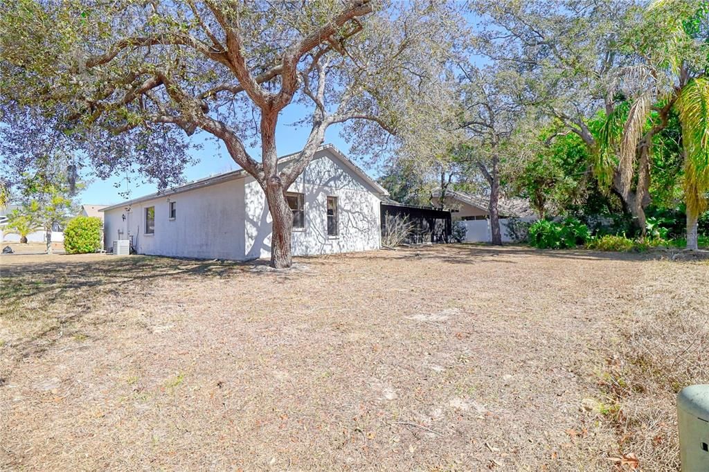 For Sale: $259,900 (3 beds, 2 baths, 1632 Square Feet)
