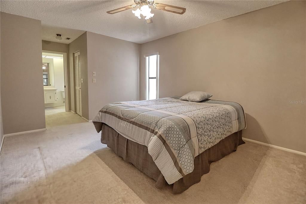 For Sale: $259,900 (3 beds, 2 baths, 1632 Square Feet)