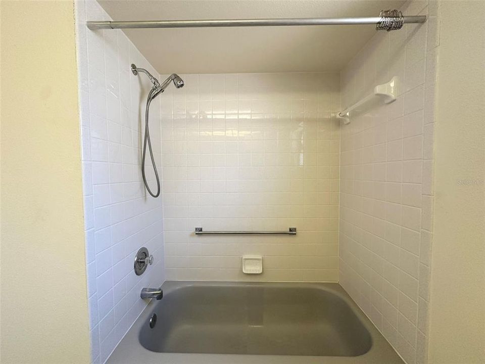 For Sale: $259,900 (3 beds, 2 baths, 1632 Square Feet)