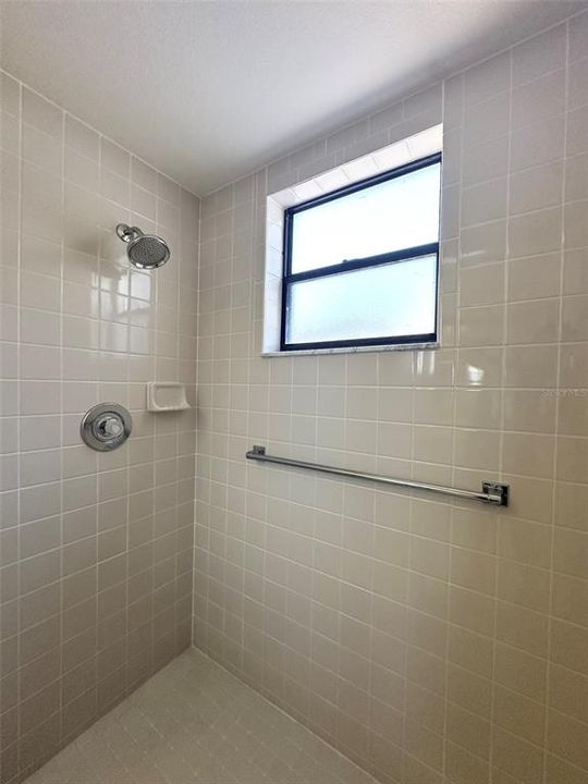 For Sale: $259,900 (3 beds, 2 baths, 1632 Square Feet)