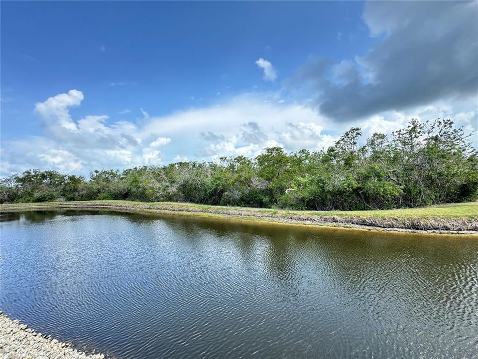 For Rent: $2,500 (2 beds, 2 baths, 1368 Square Feet)