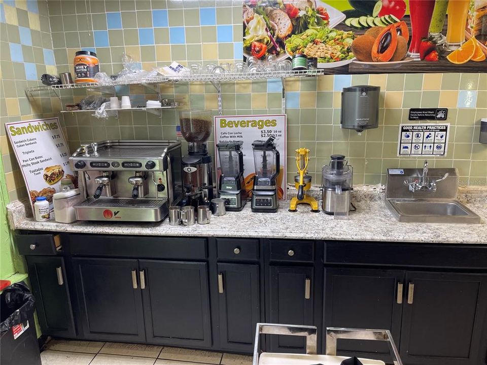 待售: $350,000 (0 贝兹, 0 浴室, 0 平方英尺)